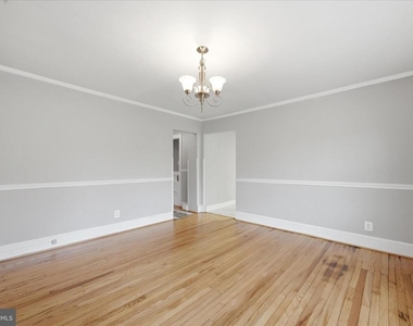 18402 Corby Street - Photo Thumbnail 14