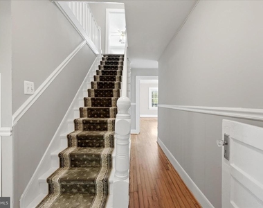 18402 Corby Street - Photo Thumbnail 29