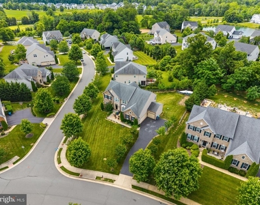 40463 Aldie Springs Drive - Photo Thumbnail 2