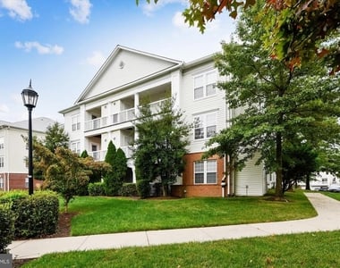 22611 Blue Elder Terrace - Photo Thumbnail 1