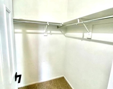 18 Brookmeade Court - Photo Thumbnail 16