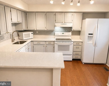 5580 Hecate Court - Photo Thumbnail 5