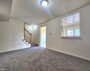 4719 Gainsborough Drive - Photo Thumbnail 6