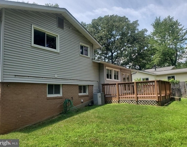 4517 Mayfield Drive - Photo Thumbnail 30