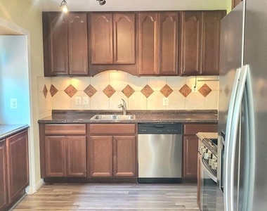 4517 Mayfield Drive - Photo Thumbnail 8