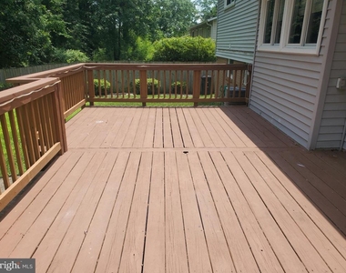 4517 Mayfield Drive - Photo Thumbnail 25