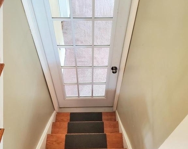 4517 Mayfield Drive - Photo Thumbnail 19