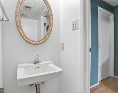 1660 Harvest Green Court - Photo Thumbnail 17