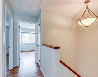 1805 Westwind Way - Photo Thumbnail 11