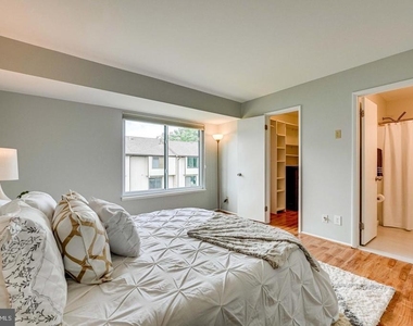 1805 Westwind Way - Photo Thumbnail 13