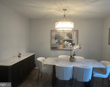 1805 Westwind Way - Photo Thumbnail 7