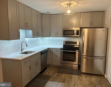 1805 Westwind Way - Photo Thumbnail 3