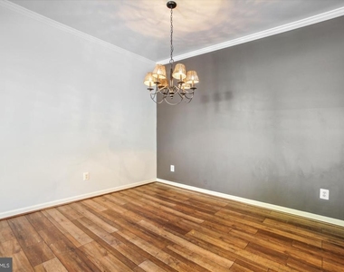 6533 Grange Lane - Photo Thumbnail 6