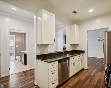 6533 Grange Lane - Photo Thumbnail 4