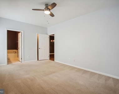 6533 Grange Lane - Photo Thumbnail 16