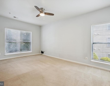 6533 Grange Lane - Photo Thumbnail 14