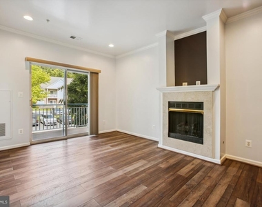 6533 Grange Lane - Photo Thumbnail 9