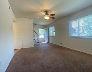 3828 Miramonte Place - Photo Thumbnail 9
