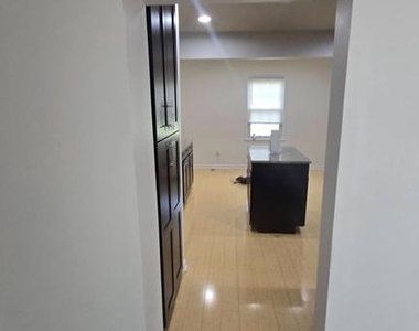 6152 Strasburg Drive - Photo Thumbnail 15
