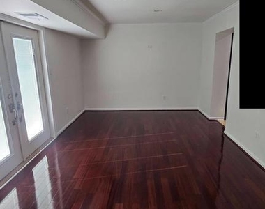 6152 Strasburg Drive - Photo Thumbnail 20