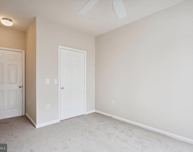 9490 Virginia Center Boulevard - Photo Thumbnail 7