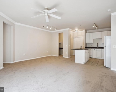 9490 Virginia Center Boulevard - Photo Thumbnail 15