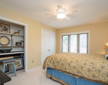 11696 Fox Glen Drive - Photo Thumbnail 28