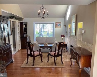 11696 Fox Glen Drive - Photo Thumbnail 18