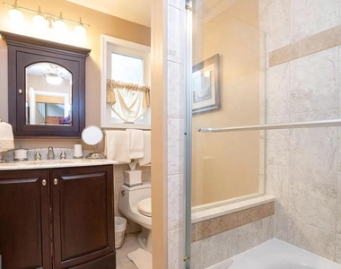 11696 Fox Glen Drive - Photo Thumbnail 32