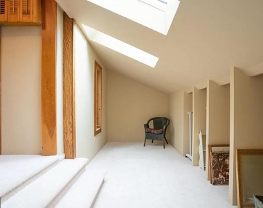 11696 Fox Glen Drive - Photo Thumbnail 31