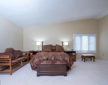 11696 Fox Glen Drive - Photo Thumbnail 22