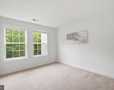 13666 Salk Street - Photo Thumbnail 19