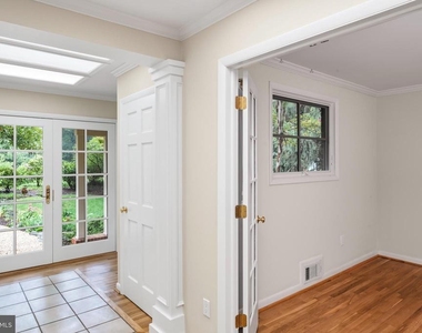 5002 Wenruth Place - Photo Thumbnail 11