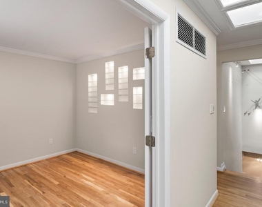 5002 Wenruth Place - Photo Thumbnail 10