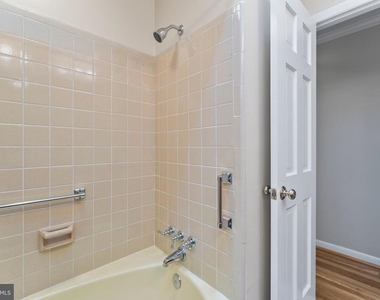5002 Wenruth Place - Photo Thumbnail 41