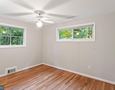5002 Wenruth Place - Photo Thumbnail 38