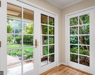5002 Wenruth Place - Photo Thumbnail 8