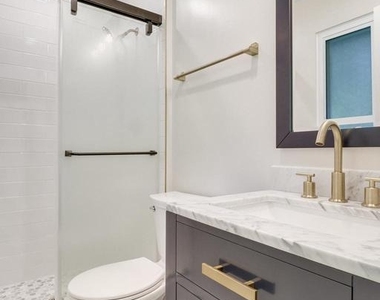 5019 Fleming Drive - Photo Thumbnail 20