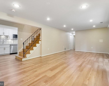 5019 Fleming Drive - Photo Thumbnail 27