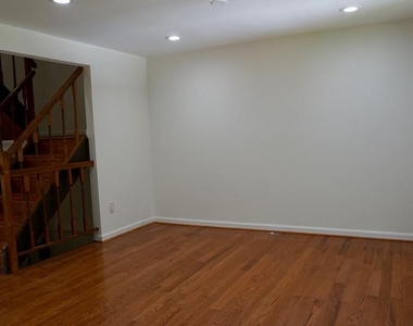 8179 Curving Creek Court - Photo Thumbnail 5