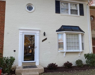 6802 Dina Leigh Court - Photo Thumbnail 51