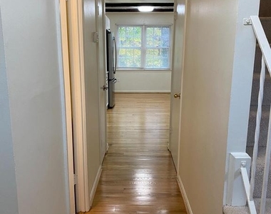 6802 Dina Leigh Court - Photo Thumbnail 35