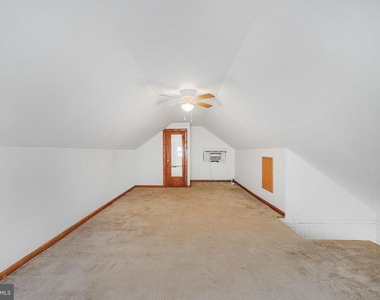 1004 Prince Edward Street - Photo Thumbnail 9