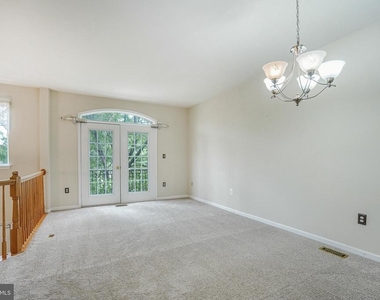1606 Wilcox Avenue - Photo Thumbnail 4