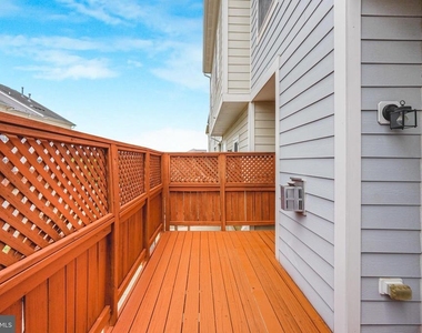 1606 Wilcox Avenue - Photo Thumbnail 34