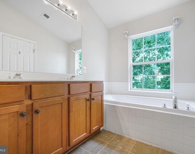 1606 Wilcox Avenue - Photo Thumbnail 26