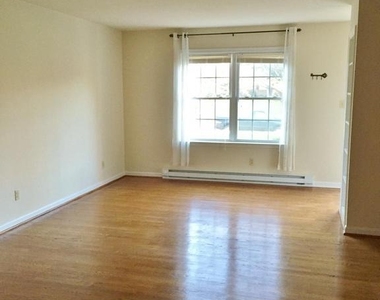 1212 William Street - Photo Thumbnail 2