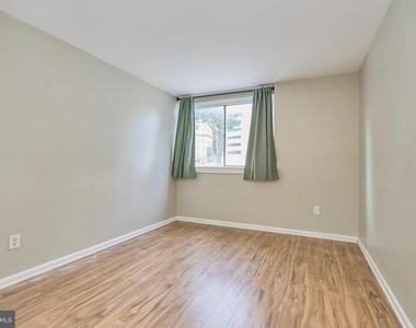 156 Haycock Road - Photo Thumbnail 17