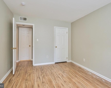 156 Haycock Road - Photo Thumbnail 19