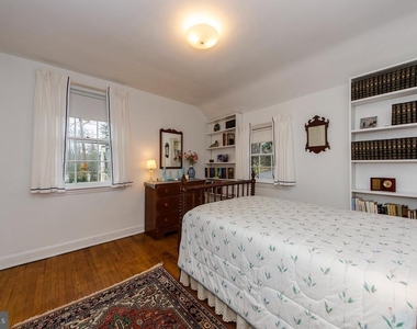 1308 Tracy Place - Photo Thumbnail 29